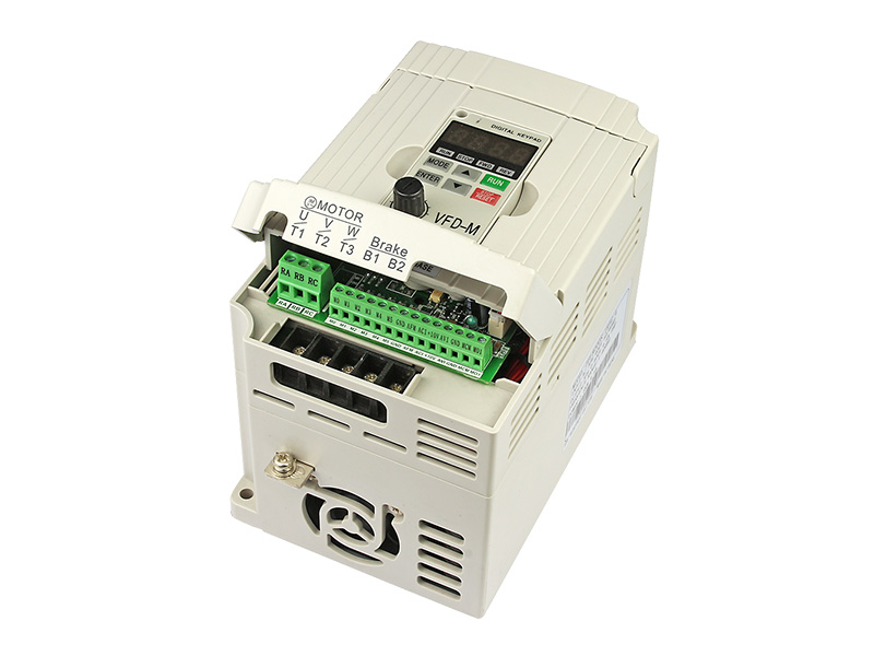 8000S通用變頻器，變頻調(diào)速器，變頻器廠家，電機(jī)變頻器，三相變頻器