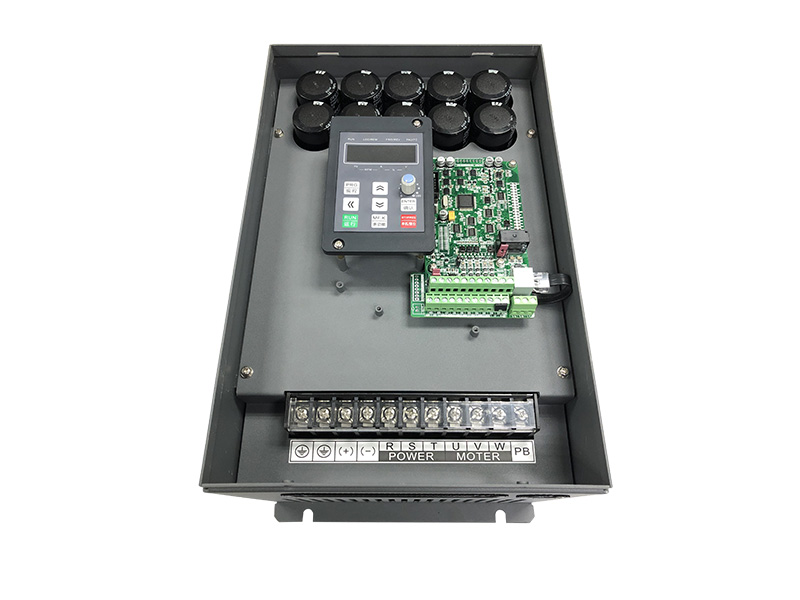 380V永磁同步變頻器，永磁同步電機(jī)驅(qū)動(dòng)器，永磁變頻器廠家