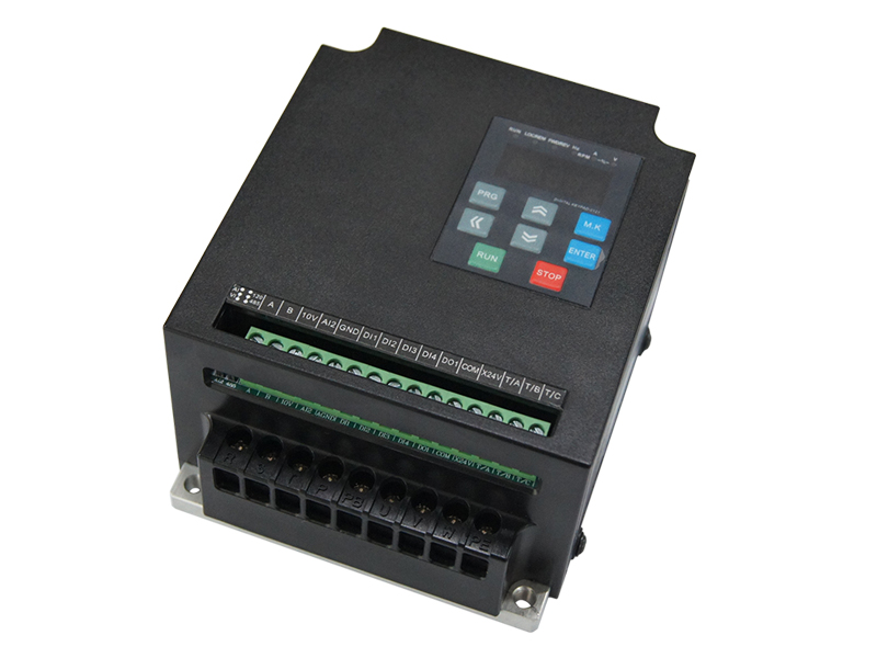 DFL500D通用變頻器，小體變頻器，變頻調速器，變頻器生產廠家