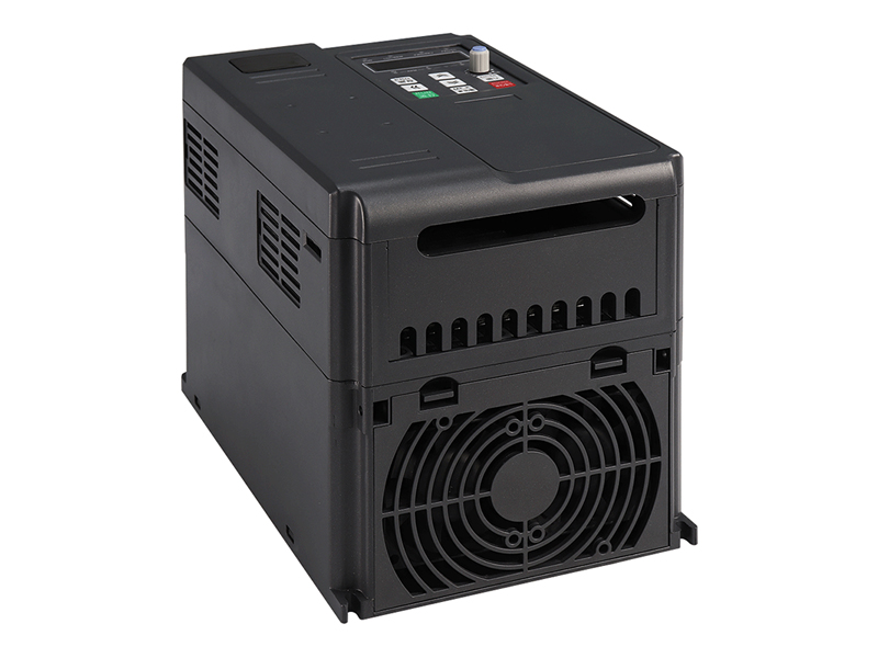 220轉(zhuǎn)380變頻器，單相220V輸入轉(zhuǎn)三相380V輸出變頻器